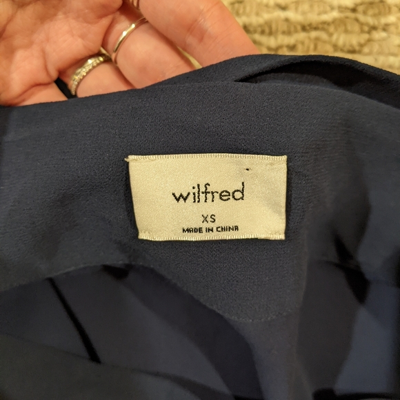NWOT - XS - Aritzia - Wilfred - Greige Skirt - Navy Blue - Picture 8 of 13